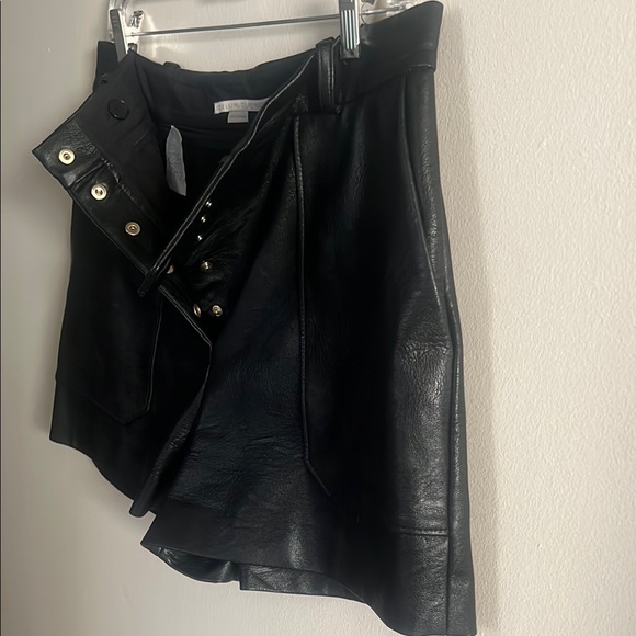 Stella McCartney Black Leather Shorts - Picture 6 of 6